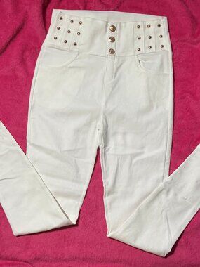 WHITE STRETCH HIGH WAIST STRETCH PANTS - Gold Tone Accessories Size Small - NEW